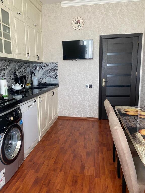 Satılır 3 otaqlı yeni tikili, 110 m², Xalqlar dostluğu m.-10