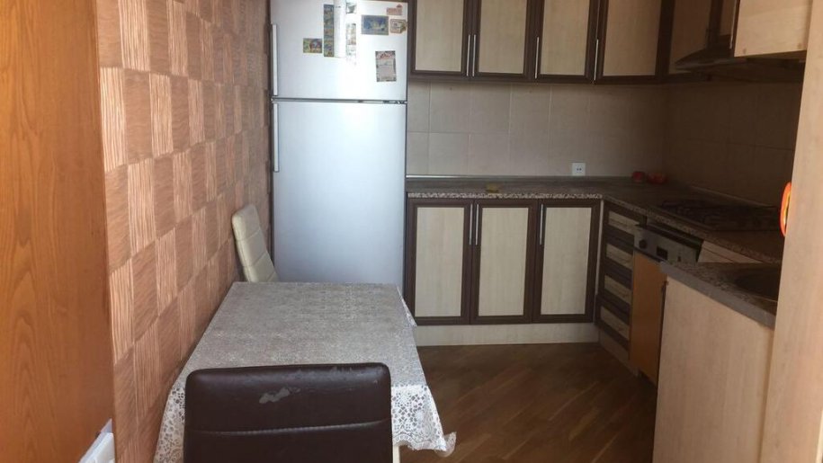 Kirayə verilir 3 otaqlı köhnə tikili, 90 m², Gənclik m.-3