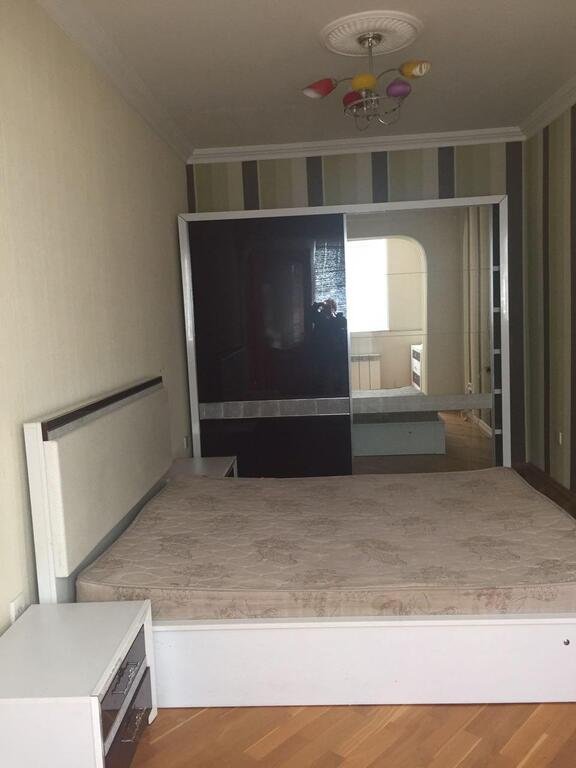 Kirayə verilir 3 otaqlı köhnə tikili, 90 m², Gənclik m.-25