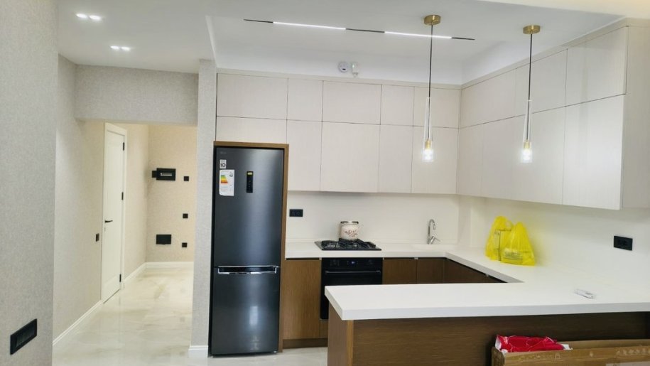 Kirayə verilir 2 otaqlı yeni tikili, 90 m², Nizami m.-9