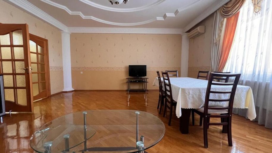 Kirayə verilir 4 otaqlı yeni tikili, 160 m², Gənclik m.-20