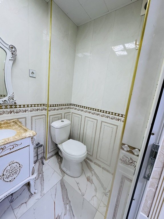Kirayə verilir 2 otaqlı yeni tikili, 100 m², 28 May m.-8