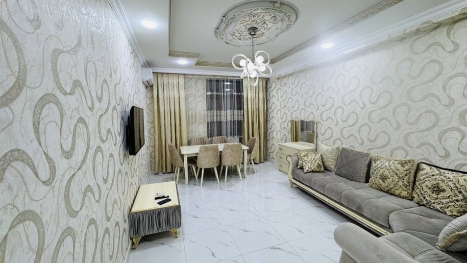 Kirayə verilir 2 otaqlı yeni tikili, 100 m², 28 May m.-11