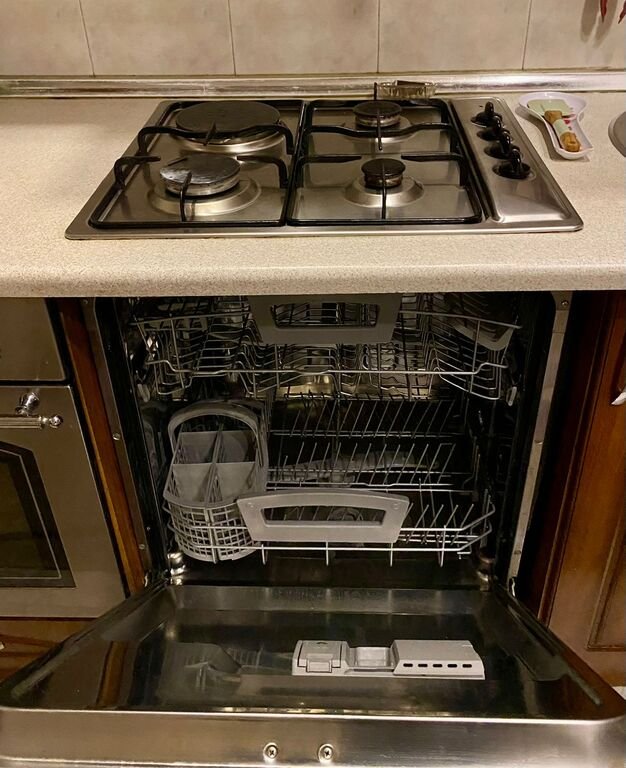 Kirayə verilir 2 otaqlı köhnə tikili, 60 m², Nizami m.-10