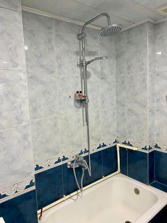 Kirayə verilir 2 otaqlı köhnə tikili, 60 m², Nizami m.-16