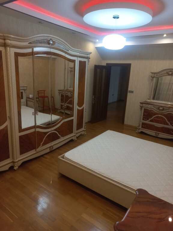 Kirayə verilir 3 otaqlı yeni tikili, 110 m², Xalqlar dostluğu m.-1
