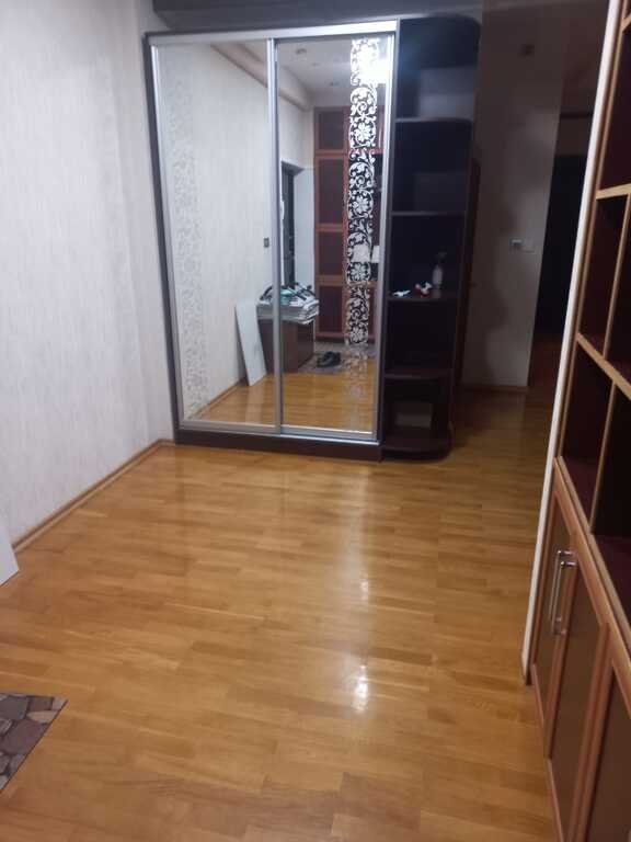 Kirayə verilir 3 otaqlı yeni tikili, 110 m², Xalqlar dostluğu m.-2