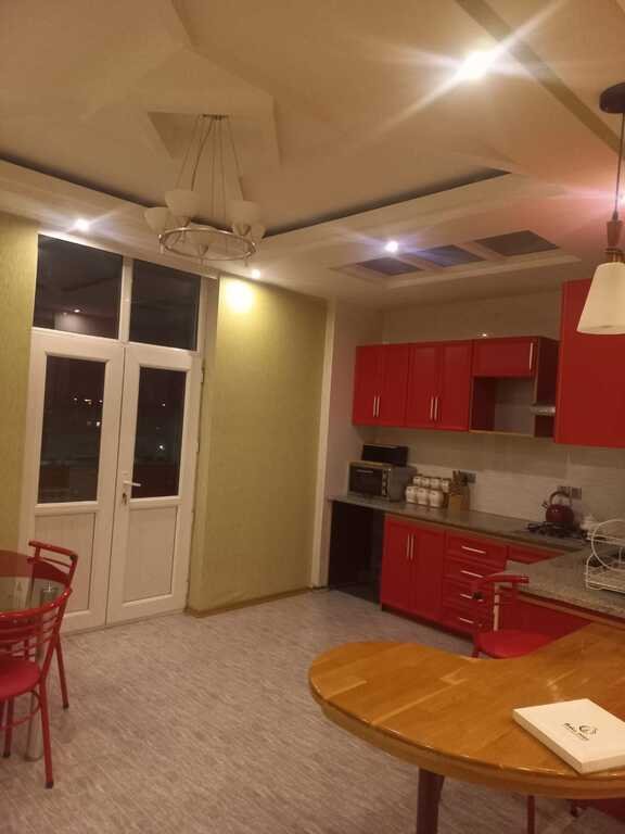 Kirayə verilir 3 otaqlı yeni tikili, 110 m², Xalqlar dostluğu m.-6