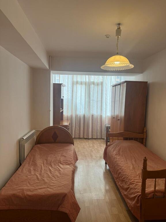 Kirayə verilir 4 otaqlı köhnə tikili, 99 m², İçərişəhər m.-4