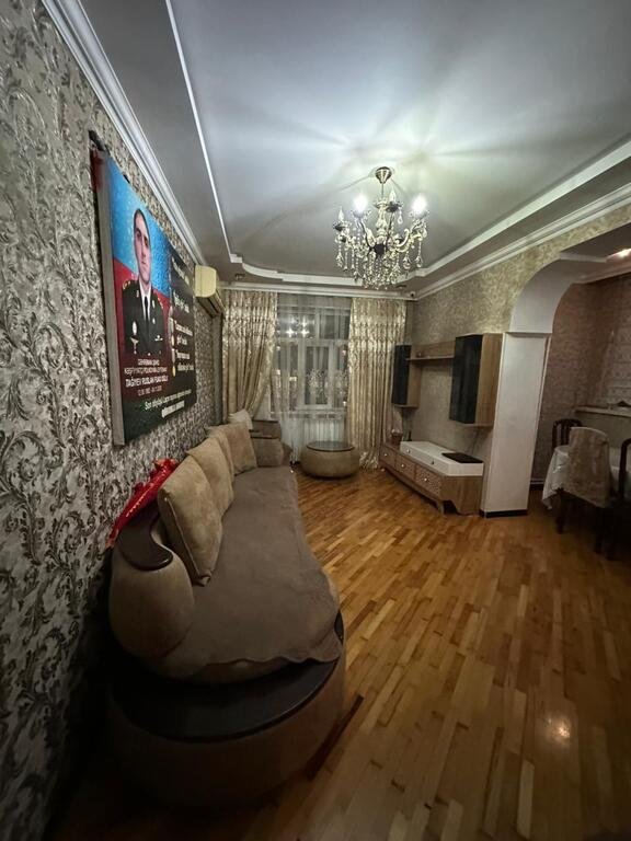 Kirayə verilir 3 otaqlı köhnə tikili, 70 m², Azadlıq Prospekti m.-3