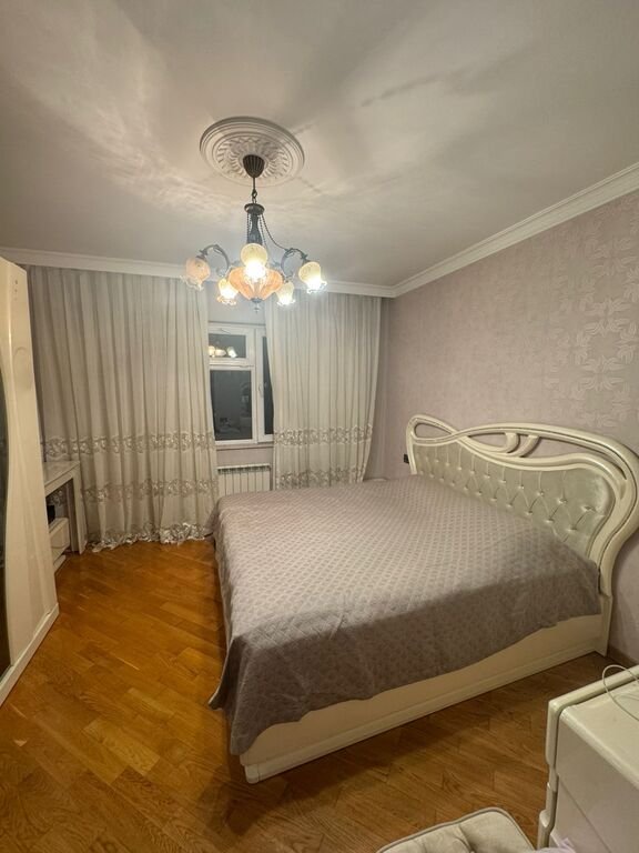 Satılır 4 otaqlı köhnə tikili, 100 m², Nərimanov-4