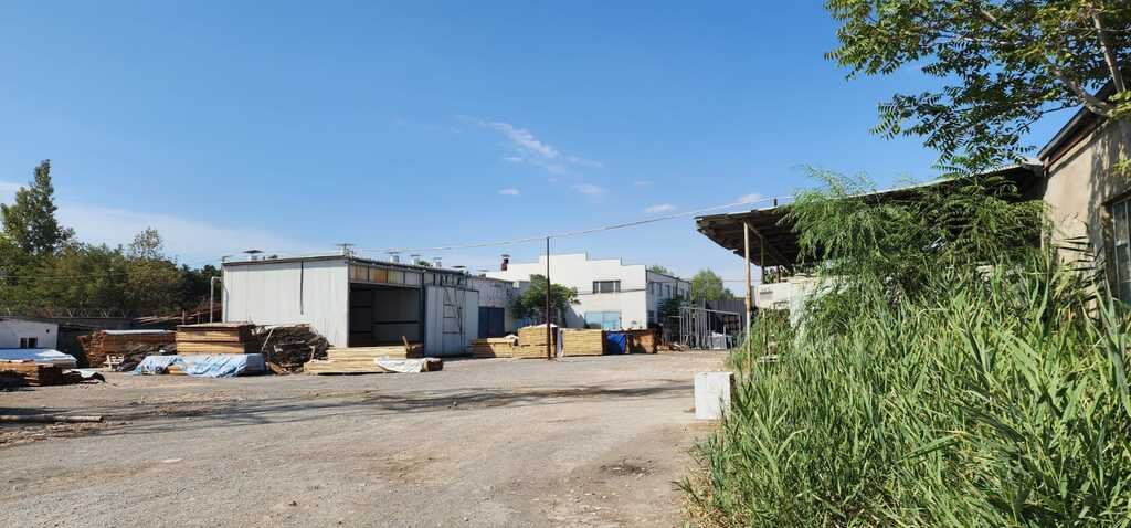 300 sot torpaq satılır, Bakmil m.-1