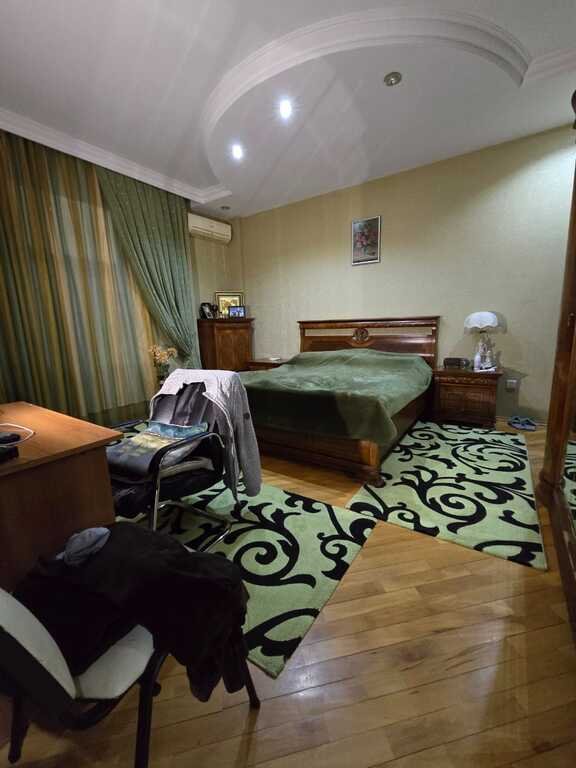 Satılır 4 otaqlı yeni tikili, 160 m², 8 noyabr-5