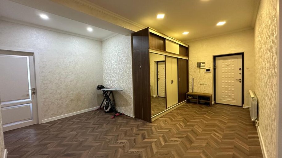 Satılır 5 otaqlı yeni tikili, 310 m², Nizami m.-4