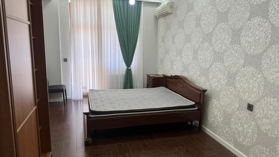 Kirayə verilir 4 otaqlı yeni tikili, 140 m², Koroğlu m.-4
