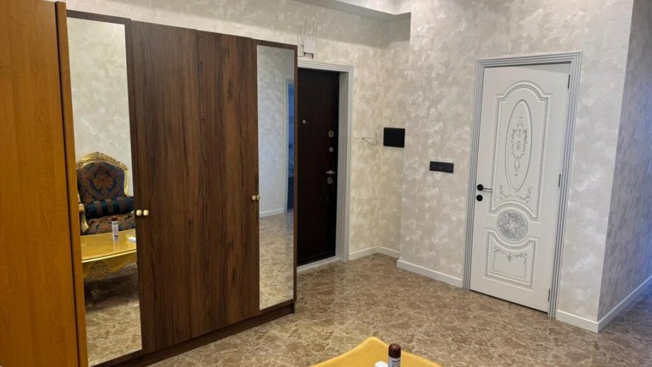 Kirayə verilir 4 otaqlı yeni tikili, 140 m², Koroğlu m.-9