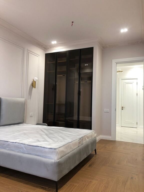 Kirayə verilir 4 otaqlı yeni tikili, 140 m², Memar Əcəmi m.-4