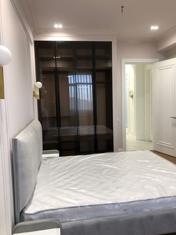 Kirayə verilir 4 otaqlı yeni tikili, 140 m², Memar Əcəmi m.-5