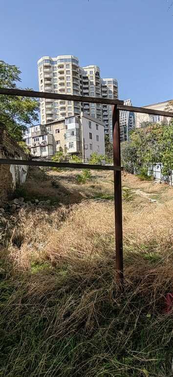 6 sot torpaq satılır, İçərişəhər m.-1