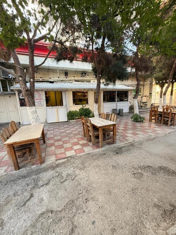 228 m<sup>2</sup> obyekt satılır, Qara Qarayev m.-20