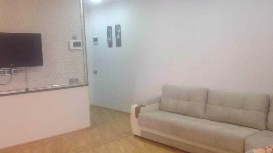 Kirayə verilir 1 otaqlı köhnə tikili, 35 m², Gənclik m.-2