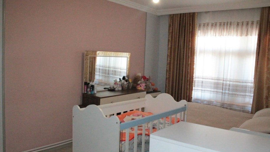 Satılır 3 otaqlı köhnə tikili, 93 m², Gənclik m.-5