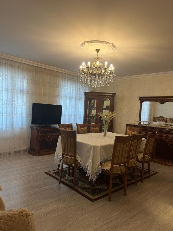 Satılır 4 otaqlı köhnə tikili, 96 m², Koroğlu m.-3