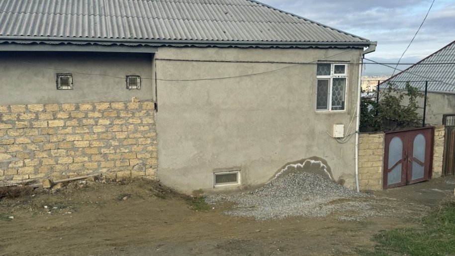 4 sot torpaq satılır, Hökməli-4