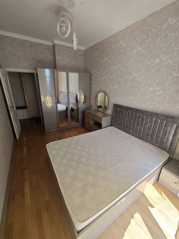 Kirayə verilir 2 otaqlı yeni tikili, 70 m², Neftçilər m.-3