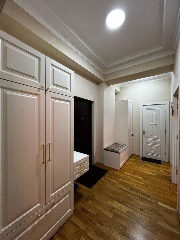Kirayə verilir 2 otaqlı yeni tikili, 70 m², Neftçilər m.-7