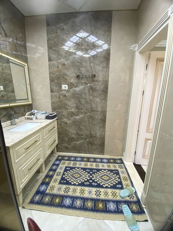 Satılır 4 otaqlı yeni tikili, 185 m², 8 noyabr-5