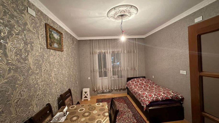 Satılır 4 otaqlı köhnə tikili, 110 m², 20 Yanvar m.-5