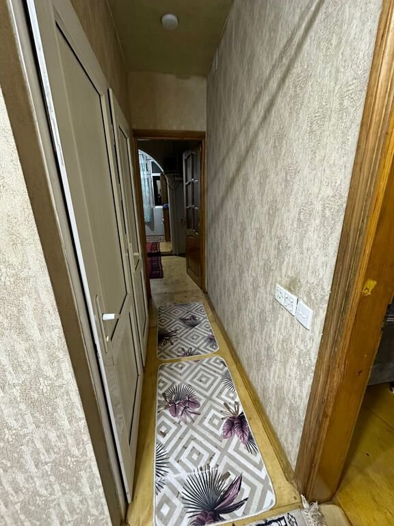 Satılır 4 otaqlı köhnə tikili, 110 m², 20 Yanvar m.-8