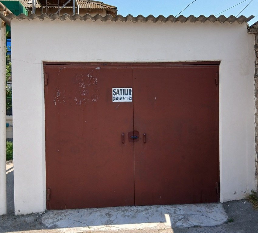 22 m<sup>2</sup> qaraj satılır, Maştağa-1