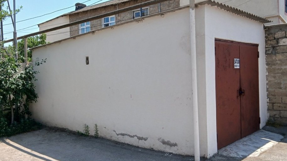 22 m<sup>2</sup> qaraj satılır, Maştağa-2