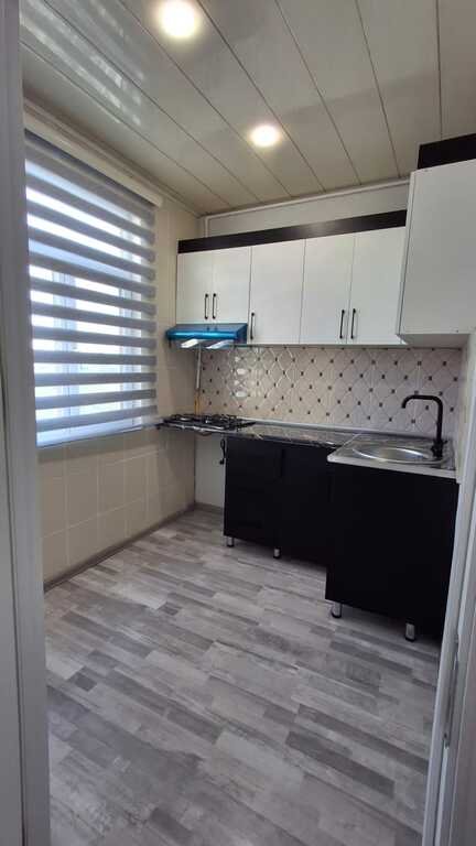 Satılır 1 otaqlı köhnə tikili, 28 m², Memar Əcəmi m.-6