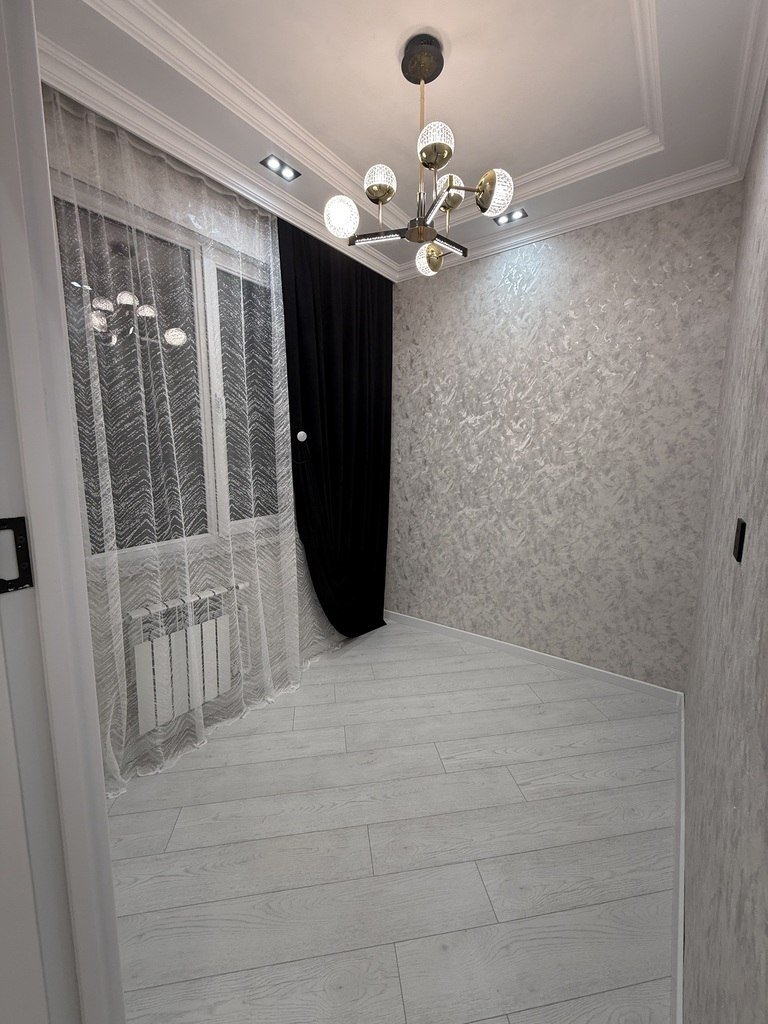 Satılır 1 otaqlı köhnə tikili, 33 m², 20 Yanvar m.-8