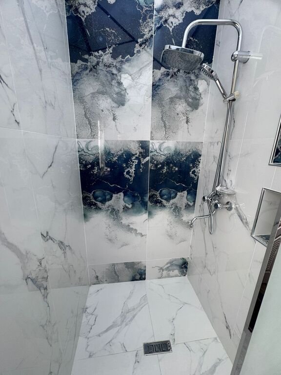 Kirayə verilir 5 otaqlı köhnə tikili, 120 m², Azadlıq Prospekti m.-21