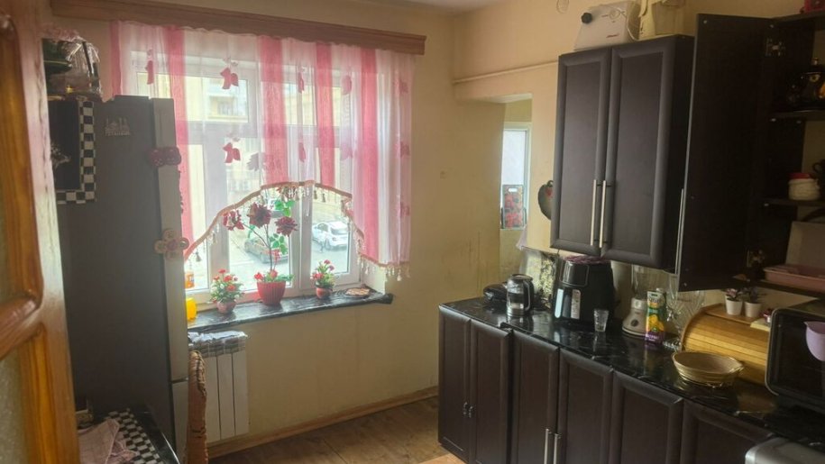 Satılır 4 otaqlı köhnə tikili, 100 m², Neftçilər m.-14