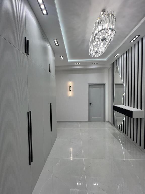 Satılır 3 otaqlı yeni tikili, 105 m², 8 noyabr-1