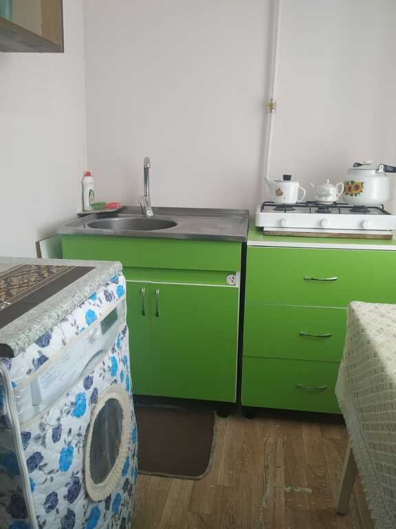 Kirayə verilir 1 otaqlı köhnə tikili, 40 m², İnşaatçılar m.-5