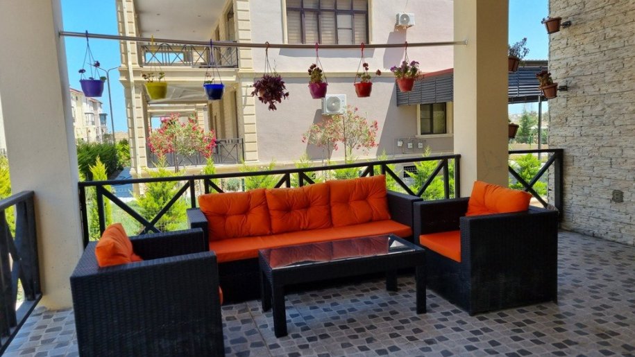 Kirayə verilir 2 otaqlı yeni tikili, 80 m², Buzovna-1