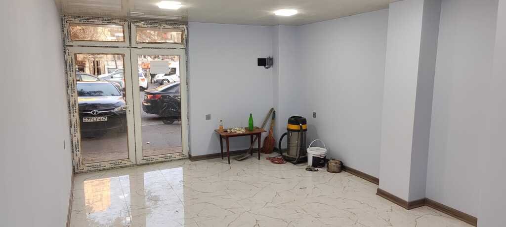 26 kv.m. obyekt icarəyə verilir, İnşaatçılar m.-3