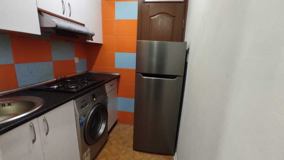 Satılır 2 otaqlı köhnə tikili, 36 m², 20 Yanvar m.-6