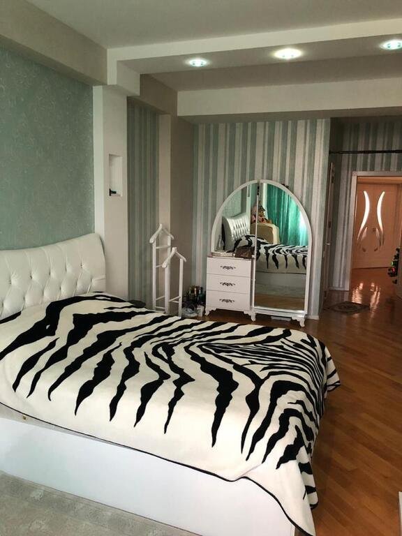Kirayə verilir 4 otaqlı yeni tikili, 140 m², Nəsimi m.-6