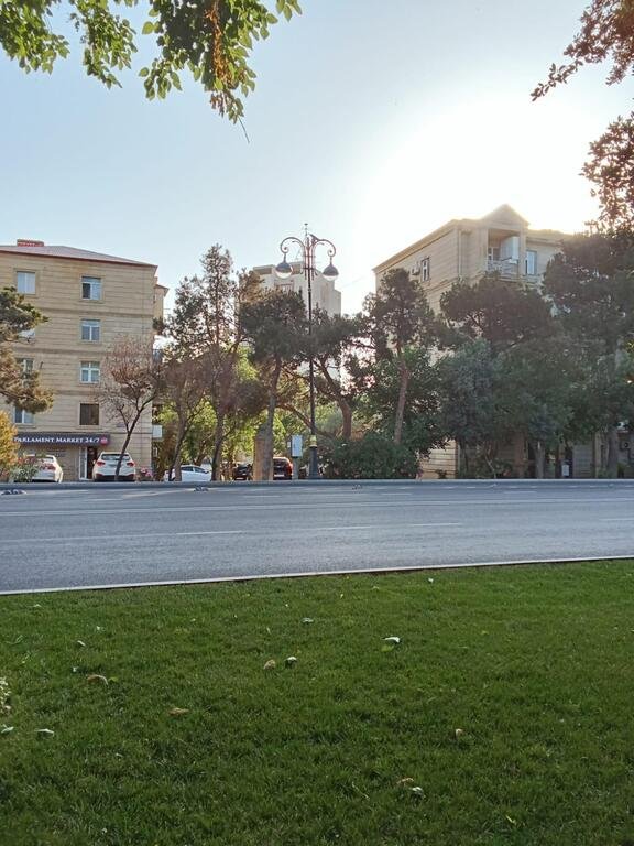 Satılır 3 otaqlı köhnə tikili, 75.5 m², İçərişəhər m.-7