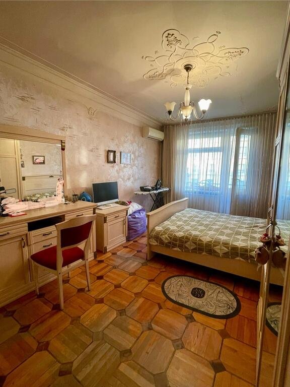 Satılır 3 otaqlı köhnə tikili, 75.5 m², İçərişəhər m.-9