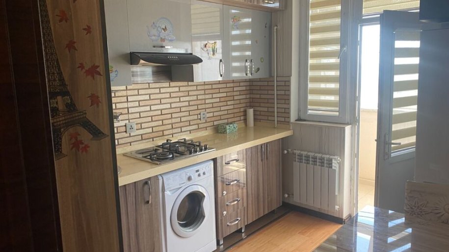 Satılır 2 otaqlı yeni tikili, 65 m², Massiv D-7
