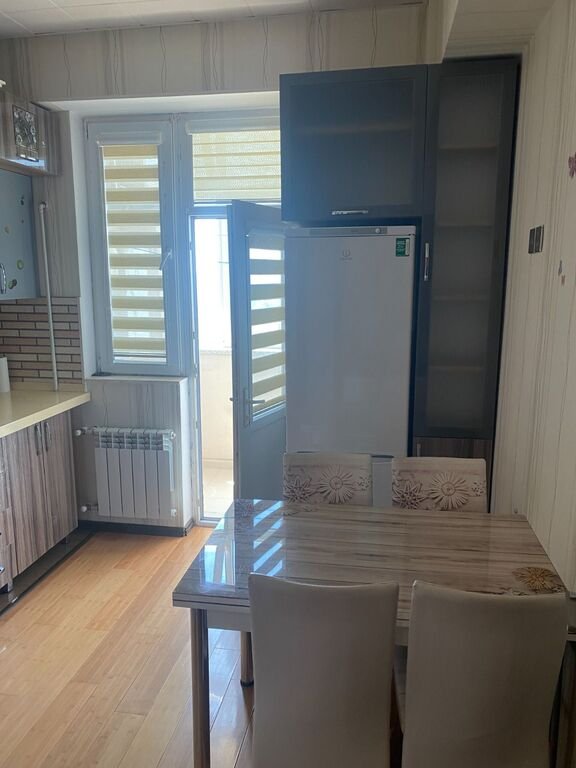 Satılır 2 otaqlı yeni tikili, 65 m², Massiv D-8
