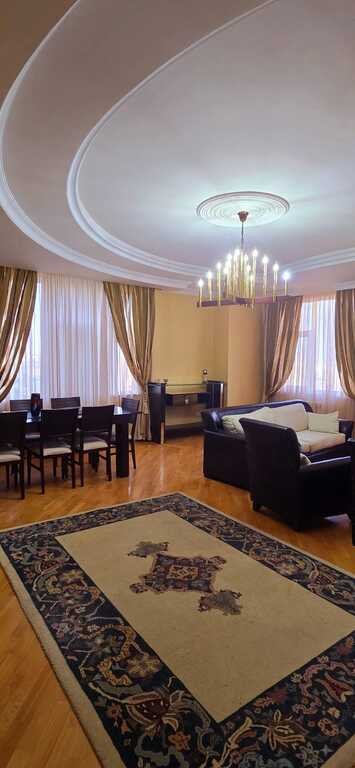 Kirayə verilir 3 otaqlı yeni tikili, 170 m², İçərişəhər m.-3